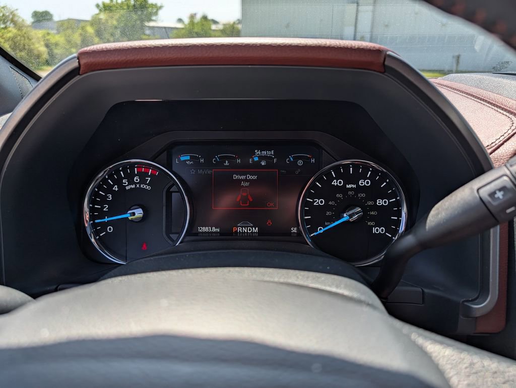 Certified 2022 Ford F250 Platinum w/ Tremor Off-Road Package AWD/4WD image 8