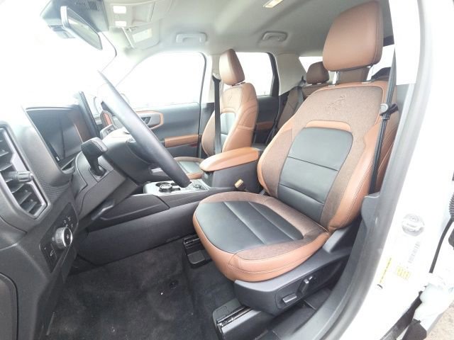 Certified 2025 Ford Bronco Sport Outer Banks w/ Outer Banks Tech Package+ image 29