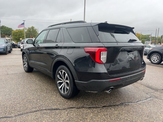 Certified 2023 Ford Explorer ST-Line image 4