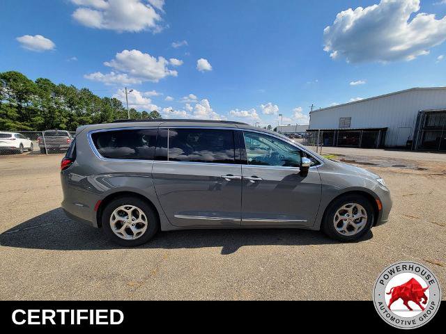 Used 2023 Chrysler Pacifica Limited FWD image 6