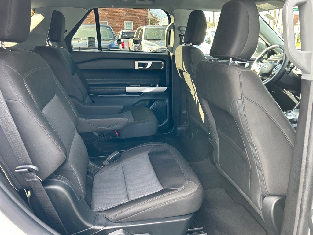 Certified 2023 Ford Explorer XLT image 21