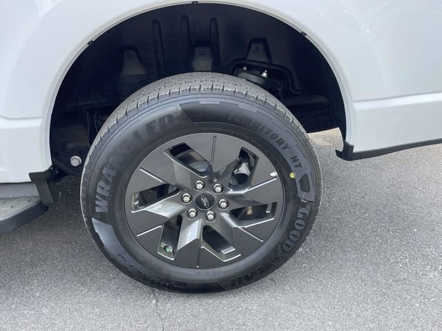 Certified 2025 Ford F150 Lightning Flash image 31