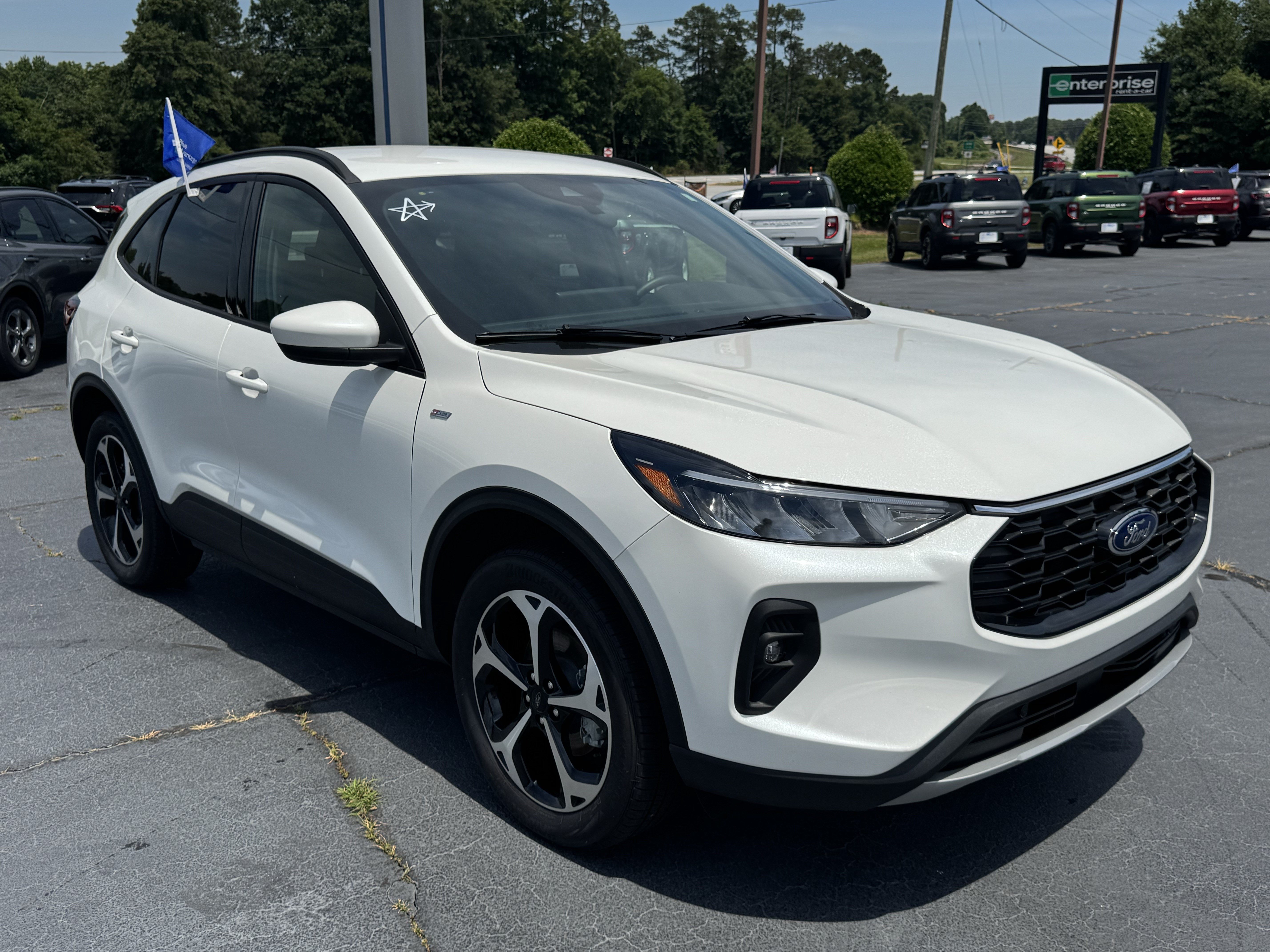 Certified 2026 Ford Escape ST-Line Select w/ Tech Pack #1 AWD/4WD image 4