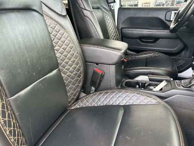 Used 2021 Jeep Wrangler Unlimited Sahara AWD/4WD image 19