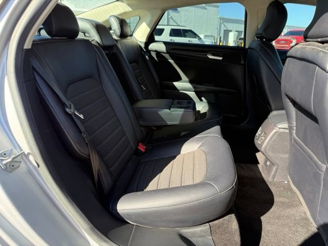 Certified 2018 Ford Fusion SE w/ Equipment Group 201A FWD image 35