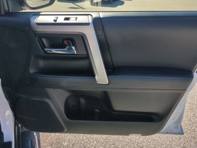 Used 2024 Toyota 4Runner SR5 Premium AWD/4WD image 33