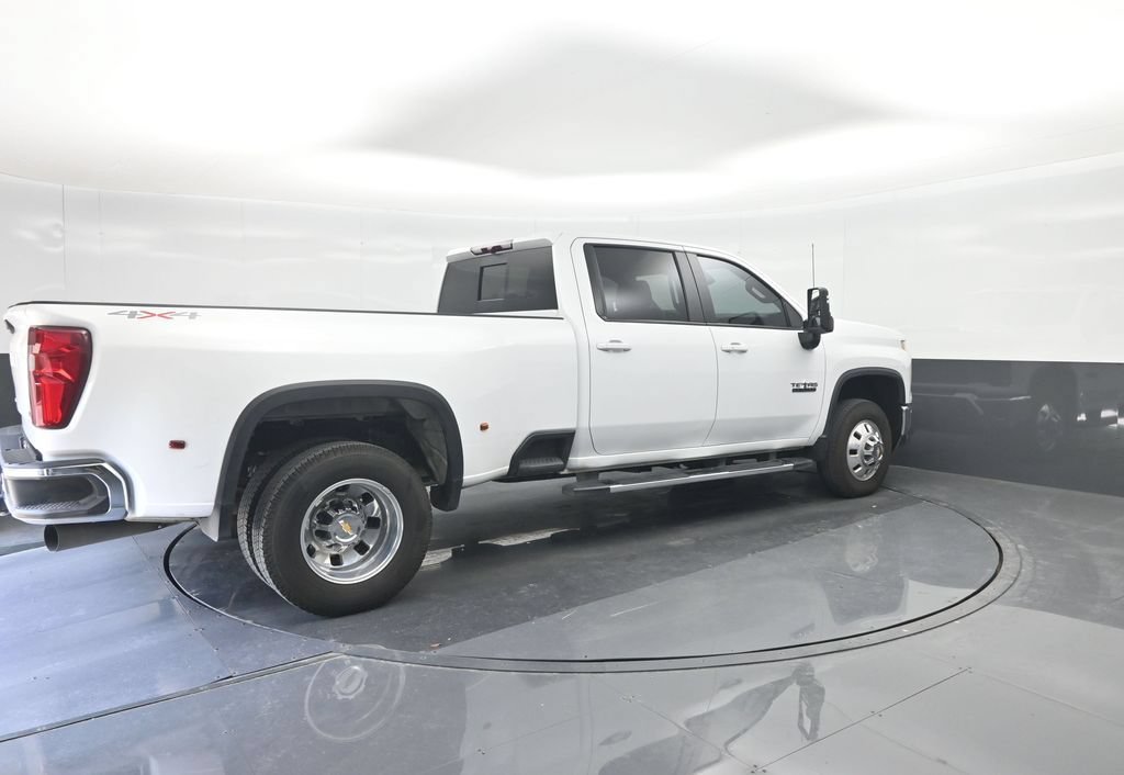 Used 2026 Chevrolet Silverado 3500 LT w/ Texas Edition AWD/4WD image 15