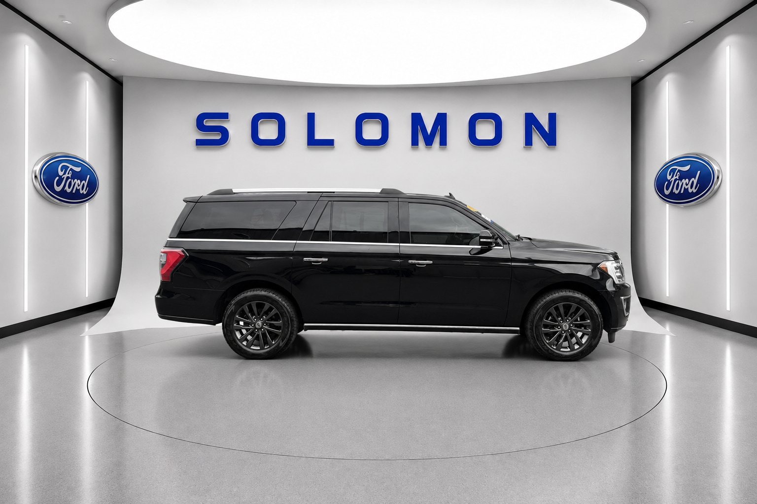 Certified 2019 Ford Expedition Max Limited w/ Driver Assistance Package AWD/4WD image 4