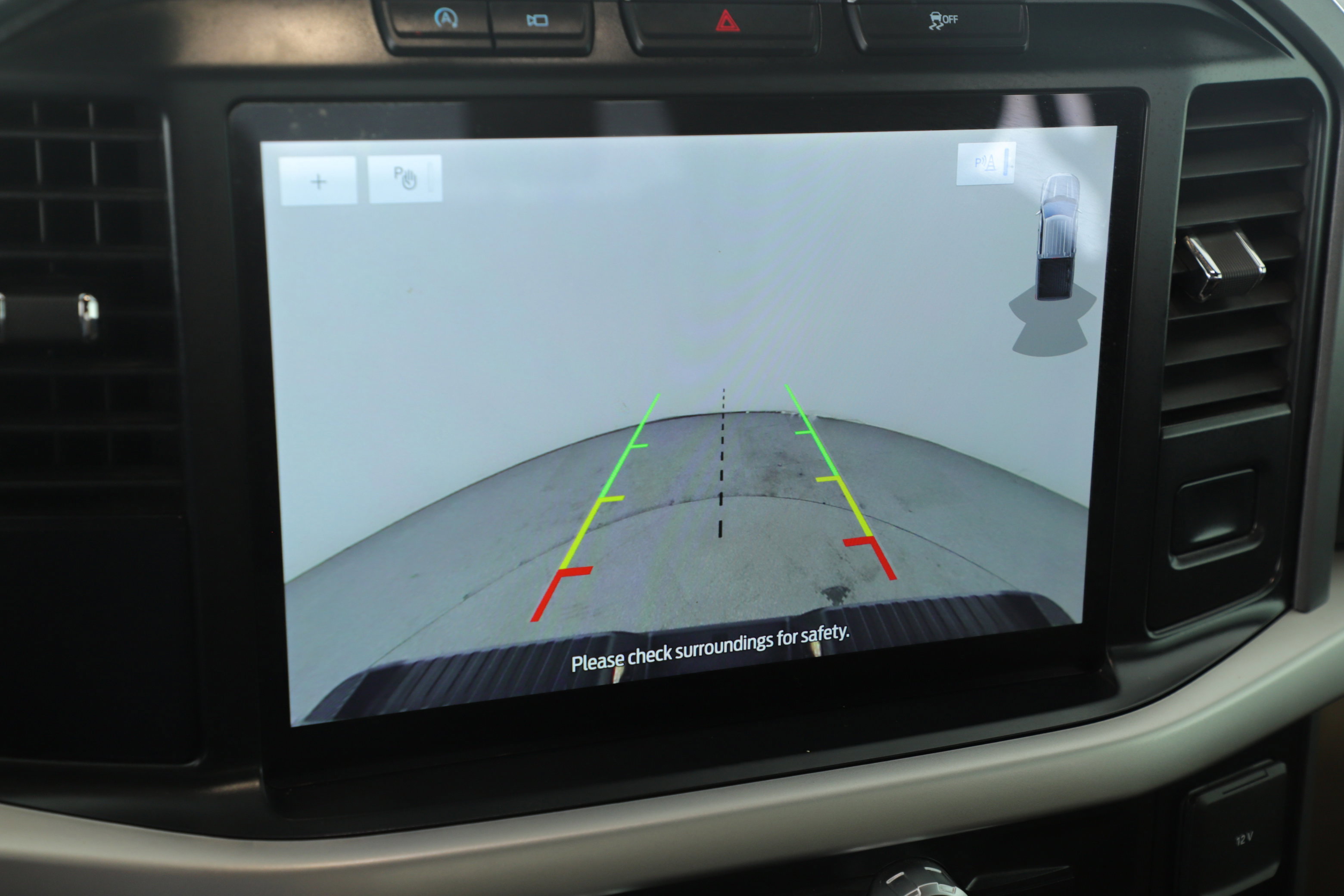 Certified 2022 Ford F150 XLT w/ Equipment Group 302A High image 16