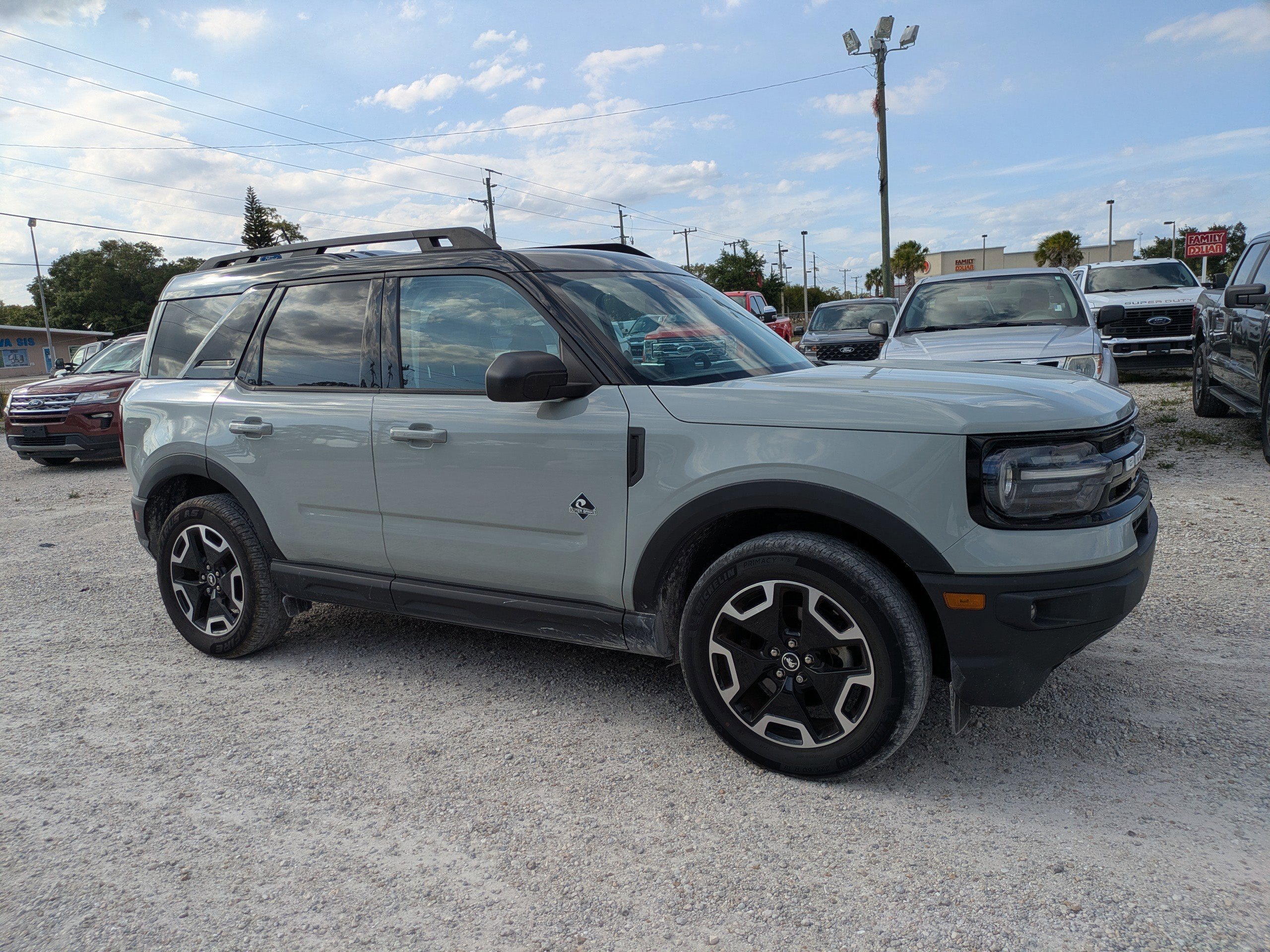 Certified 2023 Ford Bronco Sport Outer Banks w/ Tech Package AWD/4WD image 7
