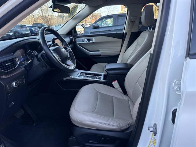 Certified 2021 Ford Explorer Limited w/ Equipment Group 301A image 21