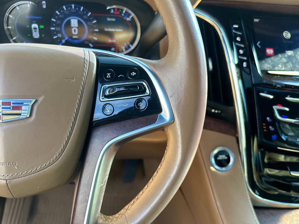 Used 2017 Cadillac Escalade Platinum AWD/4WD image 23