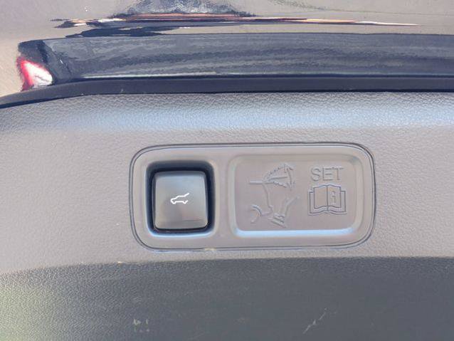 Certified 2023 Ford Expedition Limited AWD/4WD image 37
