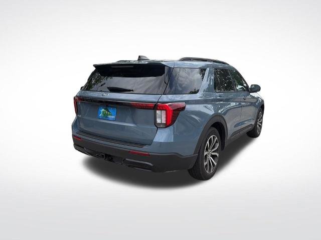 Certified 2025 Ford Explorer ST-Line RWD image 5