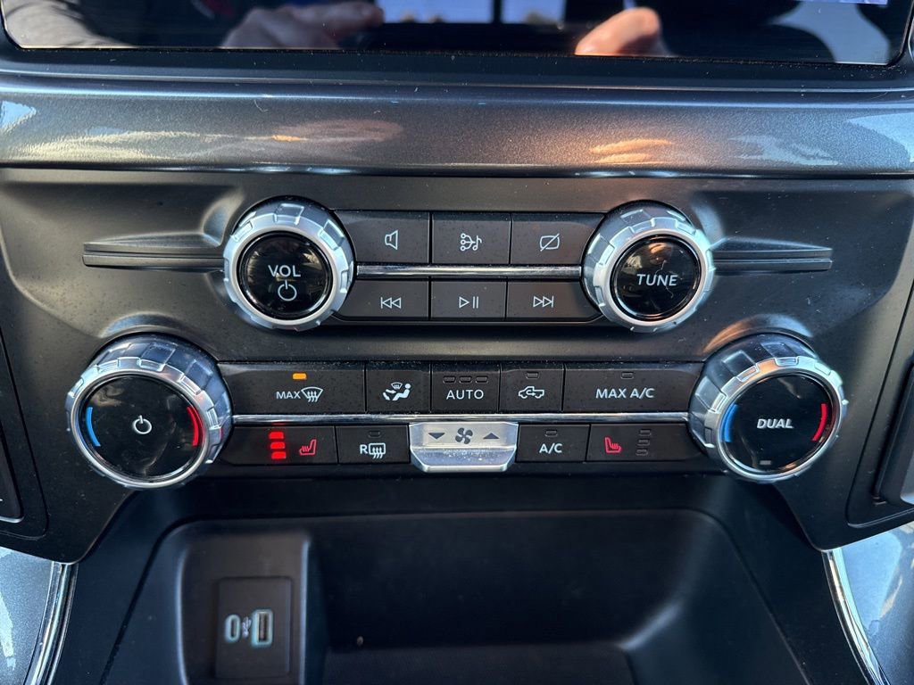 Certified 2023 Ford F150 XLT w/ Equipment Group 302A High image 28