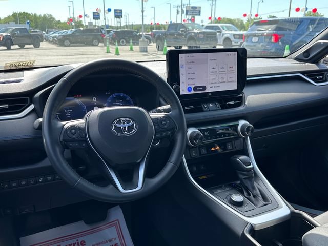 Used 2024 Toyota RAV4 XSE w/ Advanced Technology Package AWD/4WD image 10