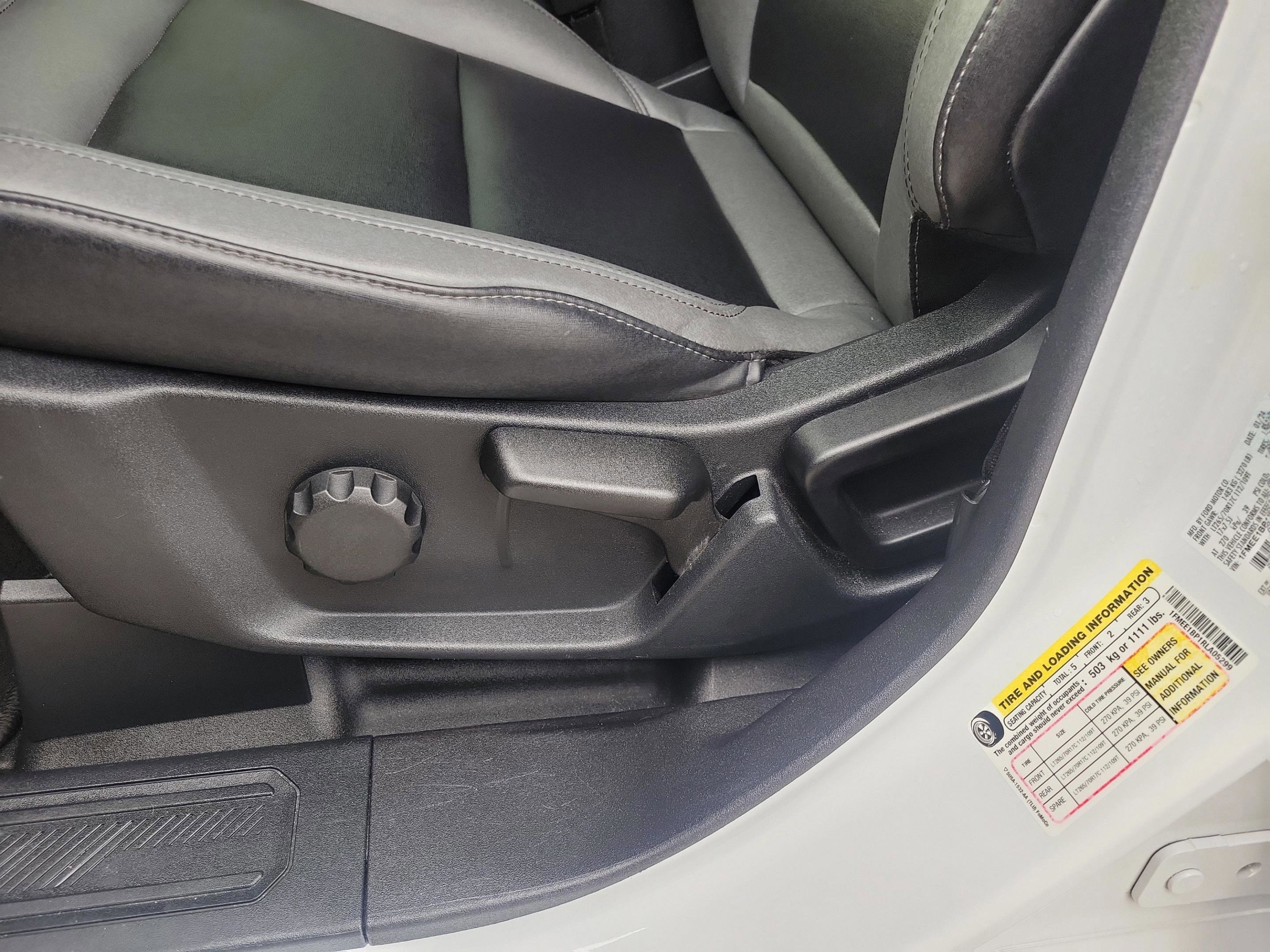 Certified 2024 Ford Bronco Black Diamond image 9