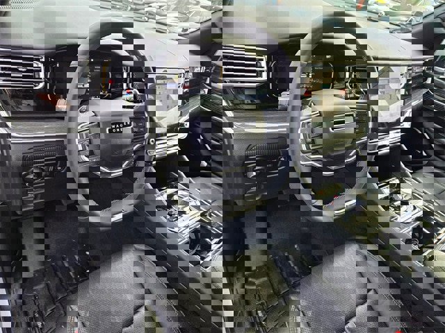 Used 2022 Jeep Wagoneer Series III w/ Rear Seat Video Group 1 image 10