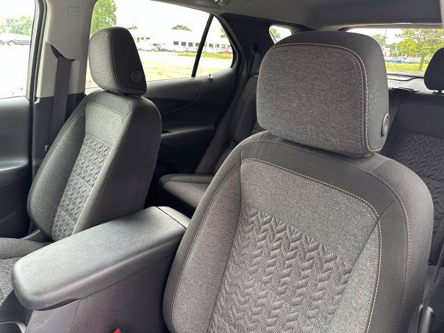 Used 2024 Chevrolet Equinox LT AWD/4WD image 3