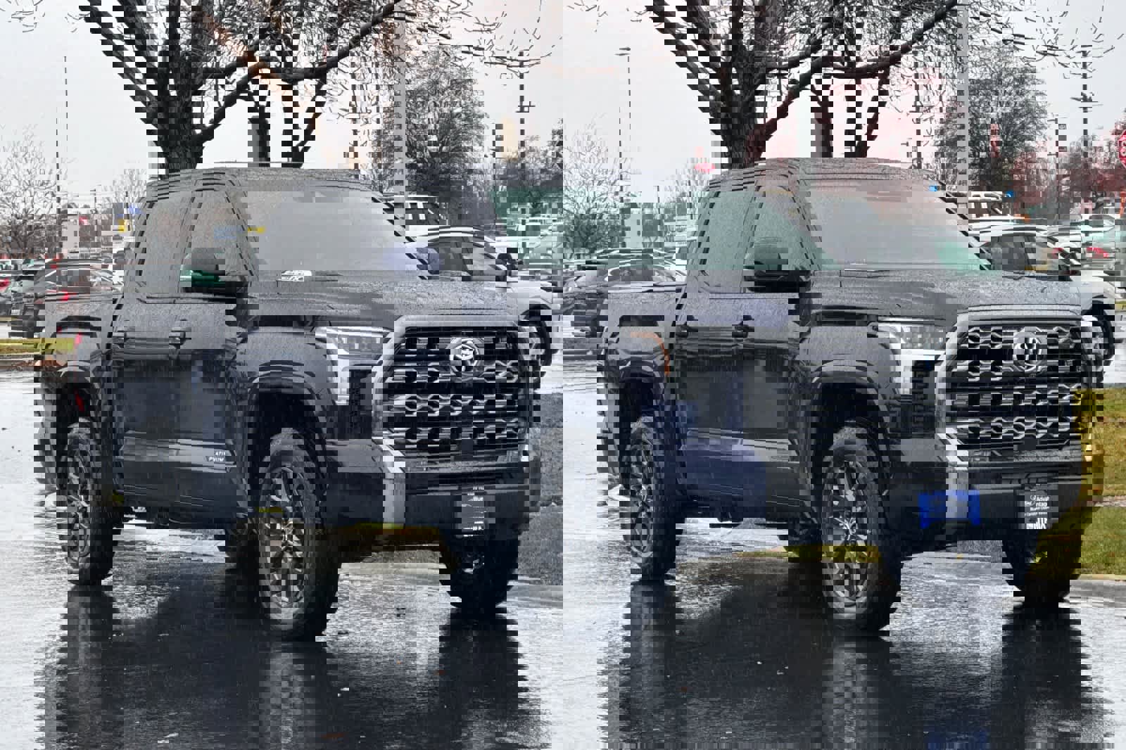 Used 2024 Toyota Tundra Platinum image 9