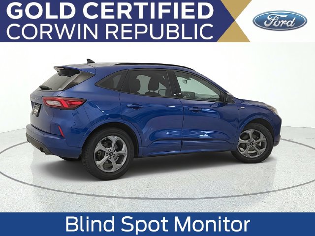 Certified 2023 Ford Escape ST-Line w/ Tech Pack #1 FWD image 7