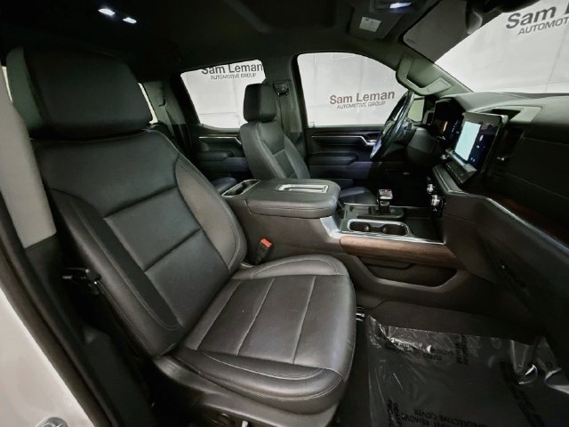 Used 2022 GMC Sierra 1500 SLT w/ SLT Premium Package AWD/4WD image 29
