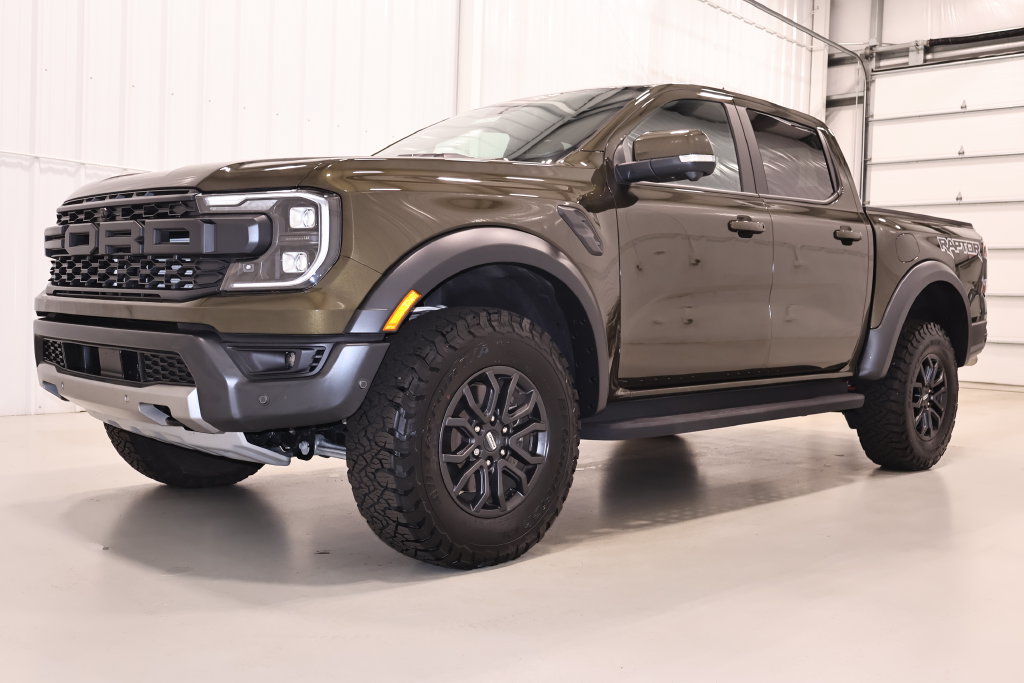 Certified 2024 Ford Ranger Raptor AWD/4WD image 6