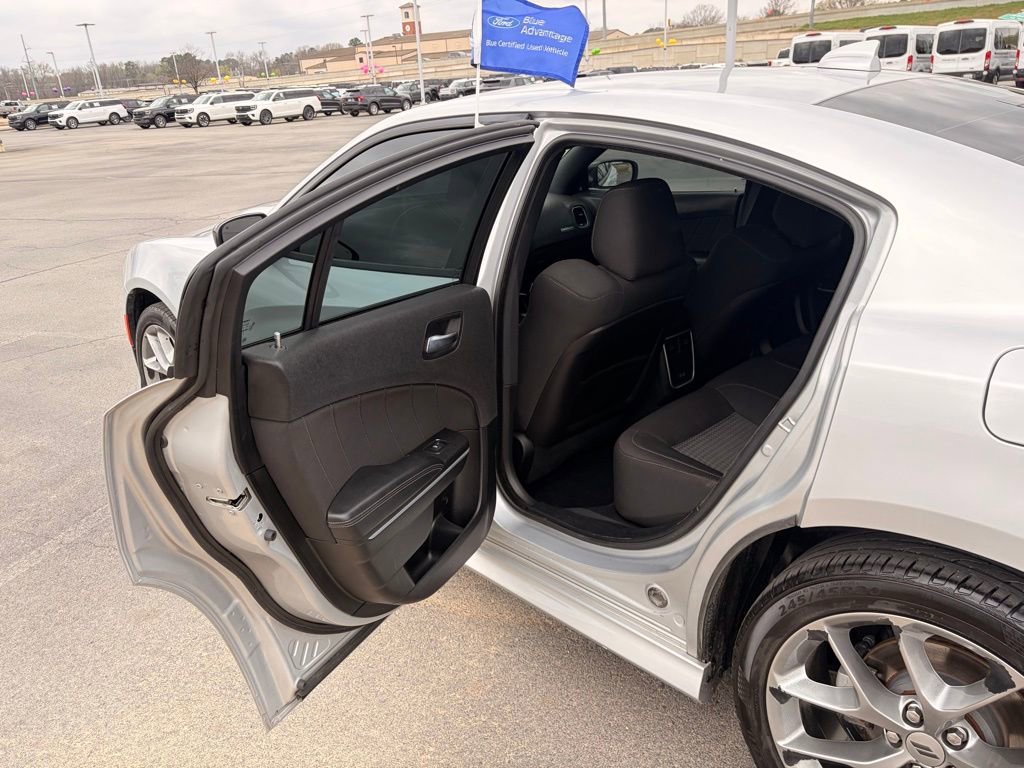 Used 2023 Dodge Charger GT image 25