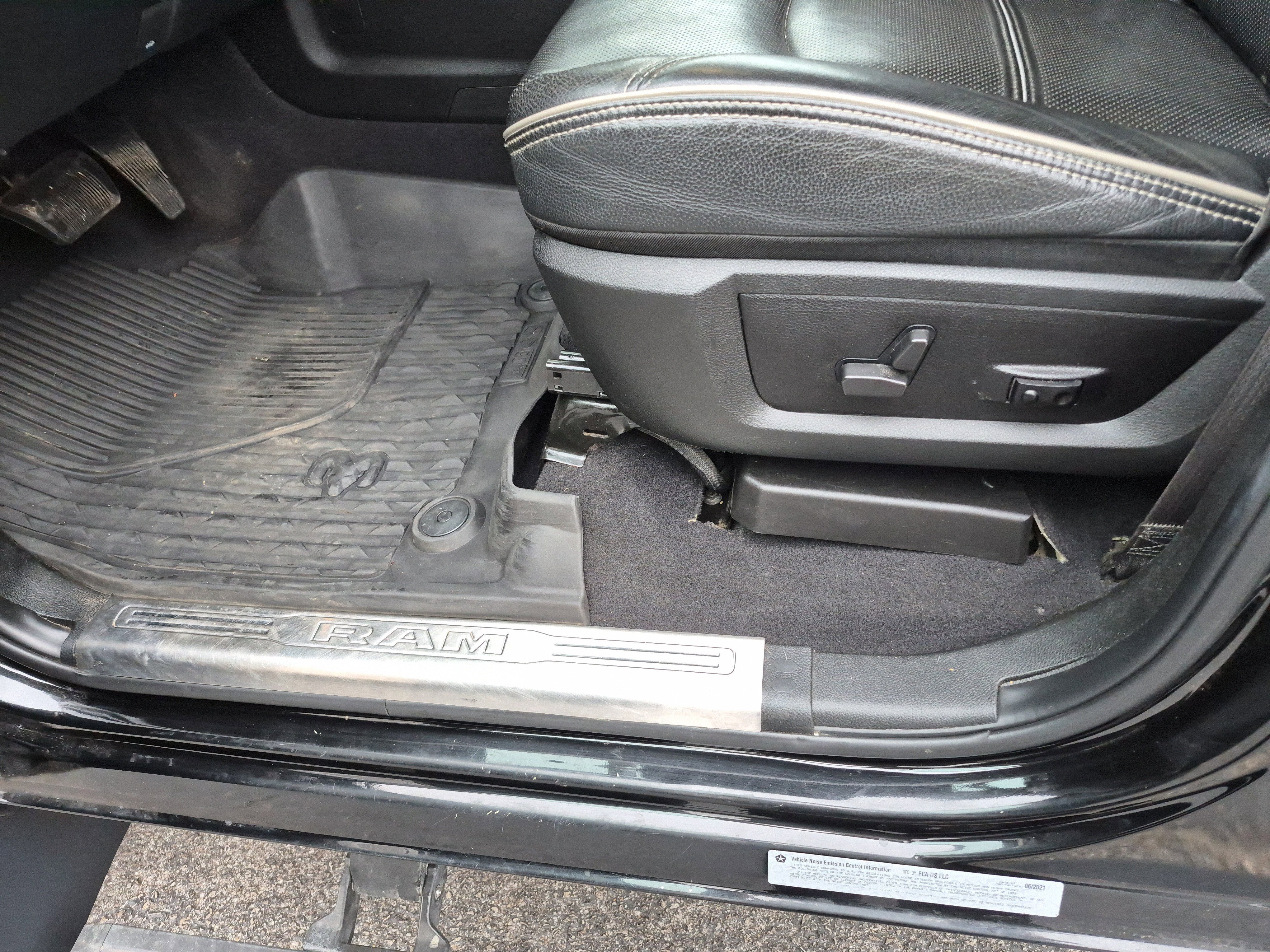 Used 2021 RAM 3500 Limited image 19