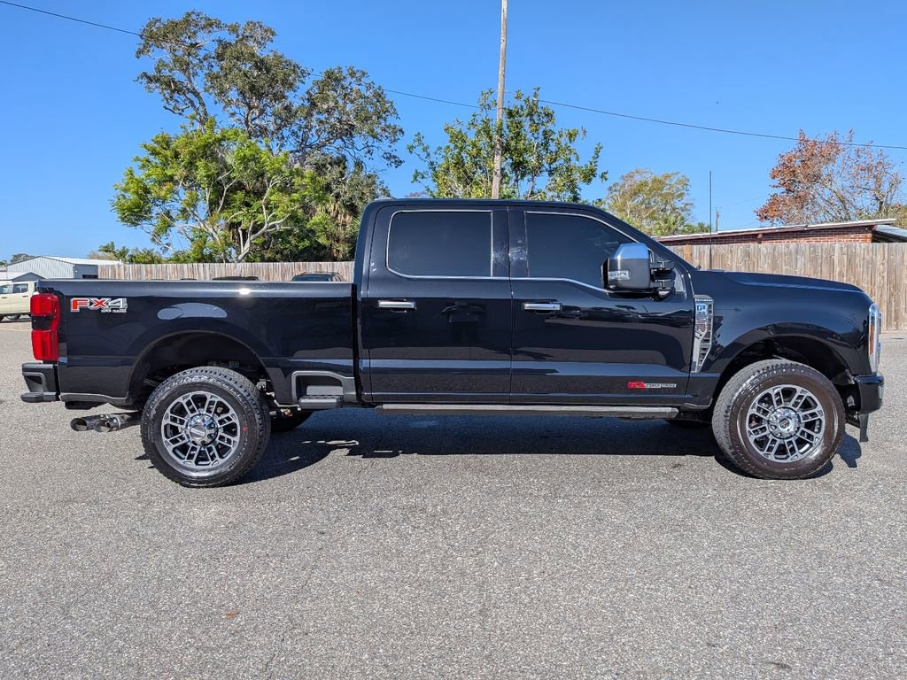 Certified 2025 Ford F250 Platinum w/ Platinum Plus Package image 7