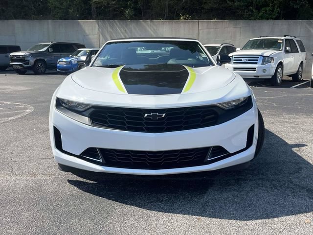Used 2023 Chevrolet Camaro LT RWD image 9