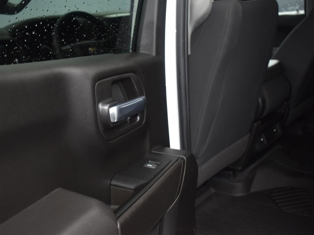 Used 2021 Chevrolet Silverado 1500 Custom image 9