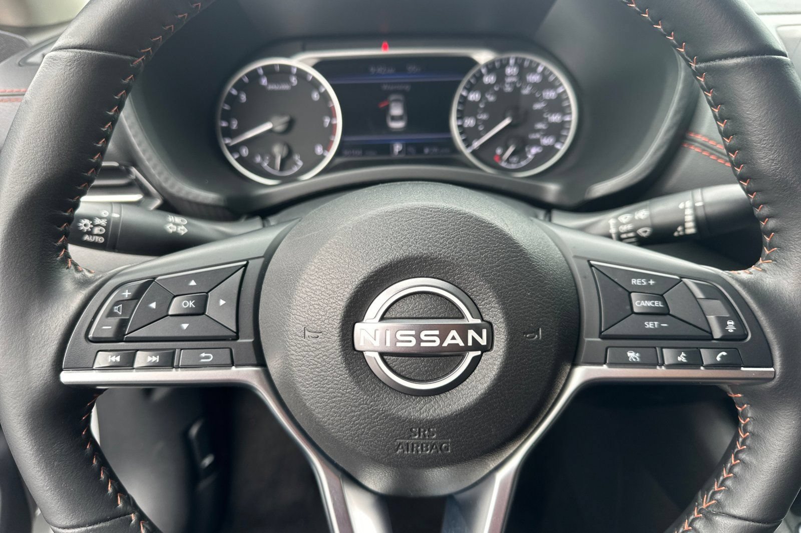 Used 2024 Nissan Sentra SR w/ Lighting Package FWD image 25