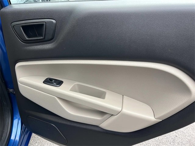 Certified 2019 Ford Fiesta SE image 18
