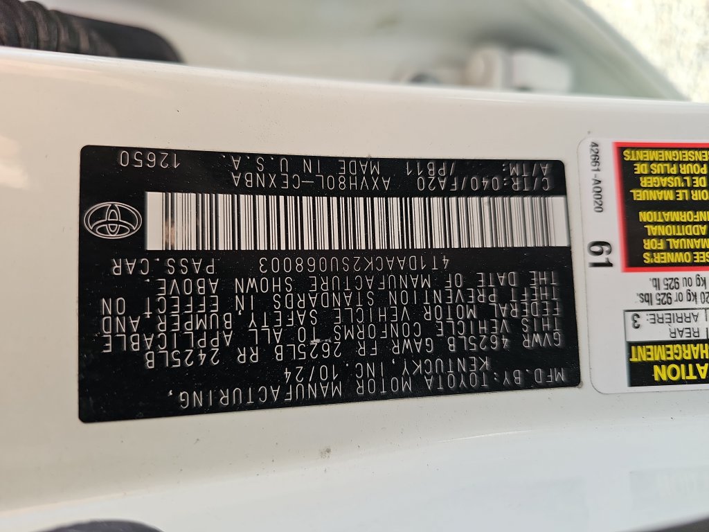 Used 2025 Toyota Camry LE FWD image 33
