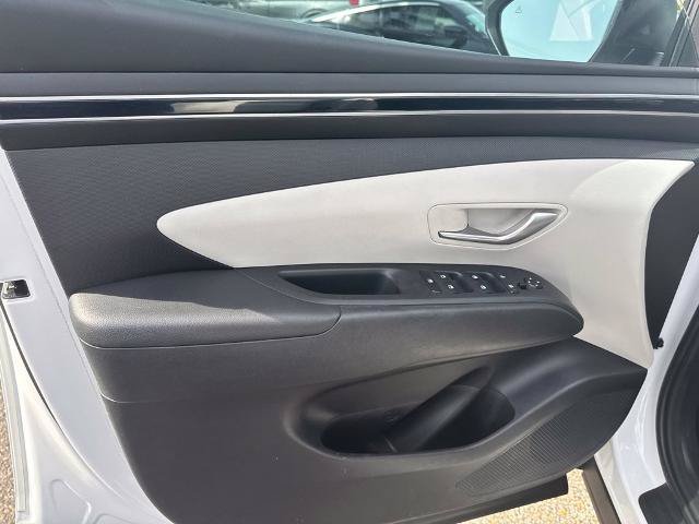 Used 2022 Hyundai Tucson SEL FWD image 15