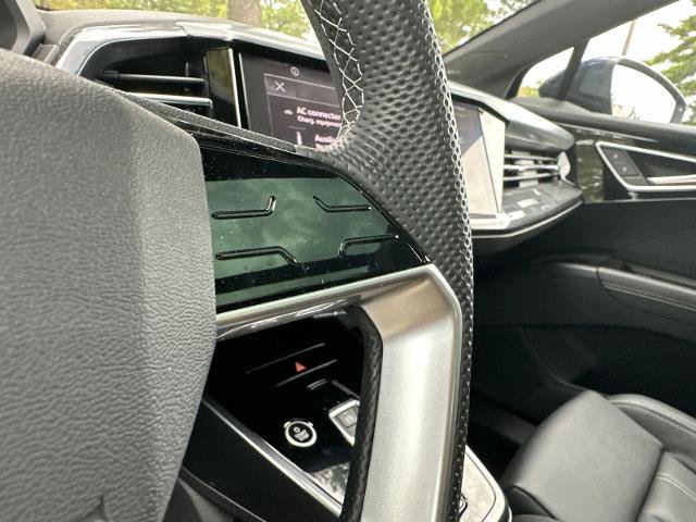 Used 2025 Audi Q4 e-tron Premium Plus AWD/4WD image 14
