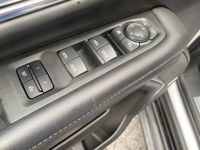 Used 2022 GMC Yukon SLT image 13