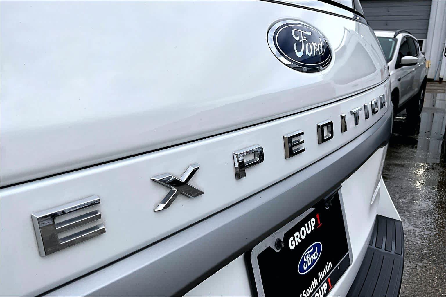 Certified 2024 Ford Expedition XLT RWD image 10