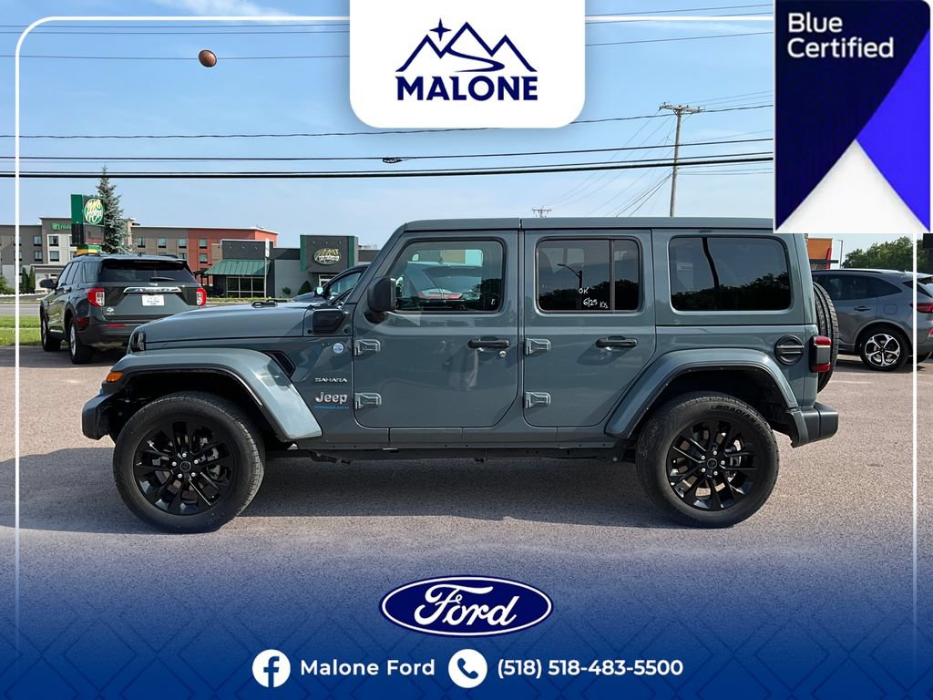 Used 2024 Jeep Wrangler Unlimited Sahara AWD/4WD image 3