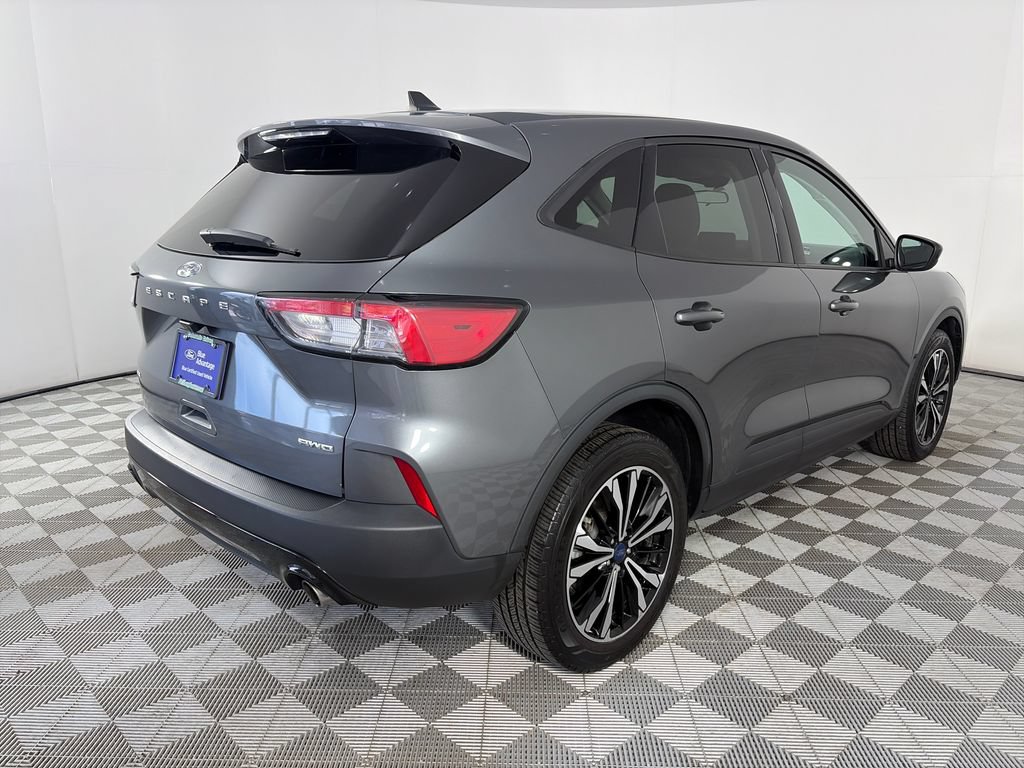 Certified 2022 Ford Escape SE w/ SE Sport Appearance Package AWD/4WD image 7
