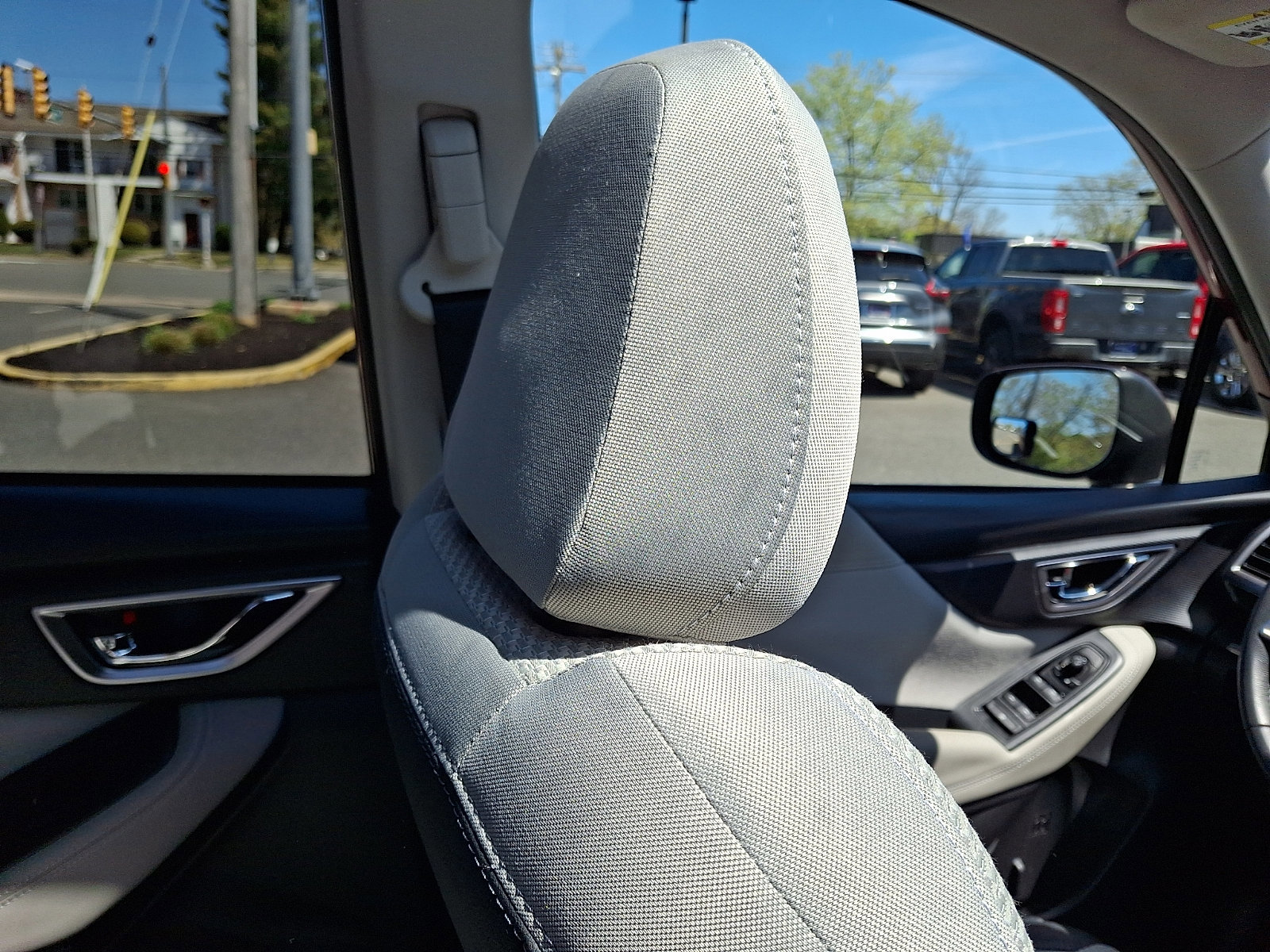 Used 2024 Subaru Forester Premium AWD/4WD image 13