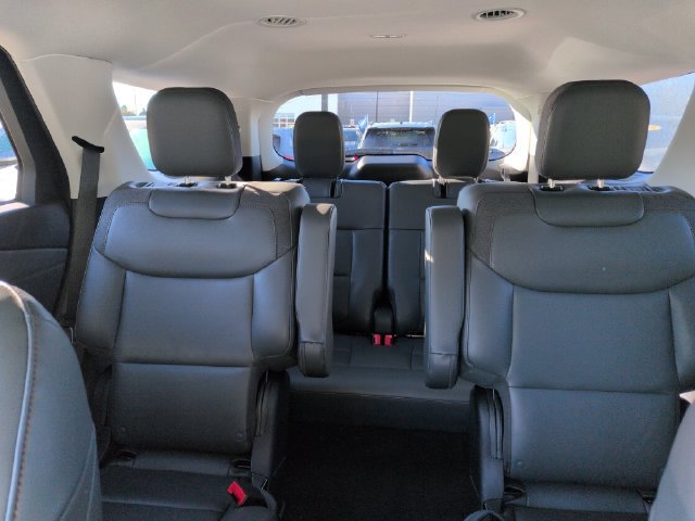 Certified 2025 Ford Explorer Active w/ Active Comfort Package AWD/4WD image 49