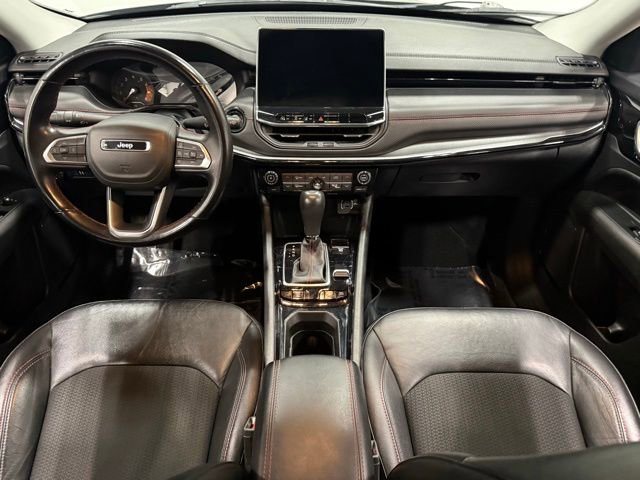 Used 2022 Jeep Compass Trailhawk w/ Trailhawk Convenience Group image 33