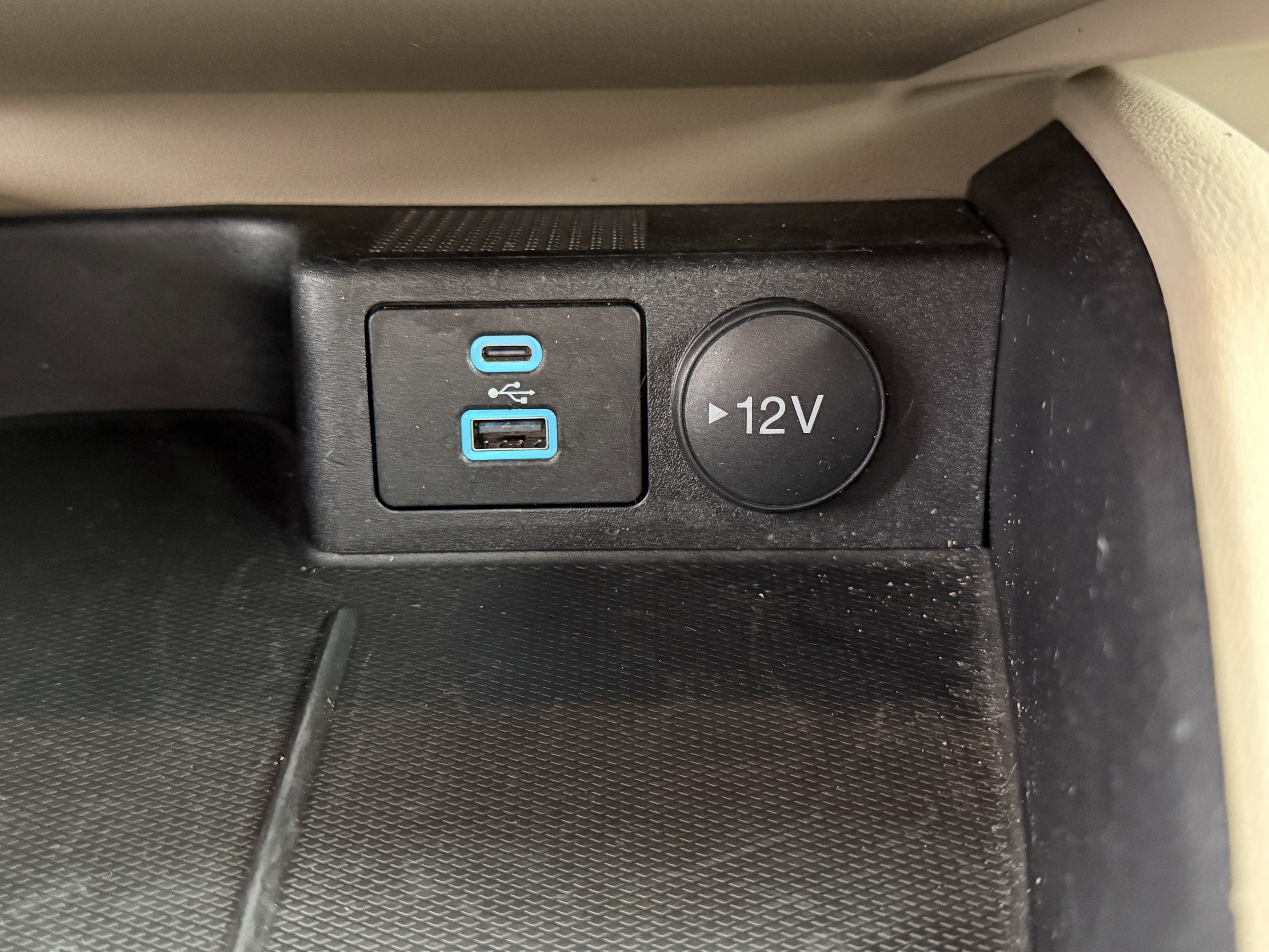 Certified 2022 Ford Escape SE image 19