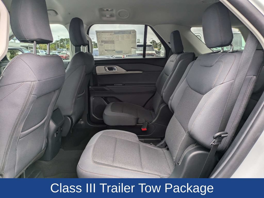 Certified 2026 Ford Explorer Active RWD image 15