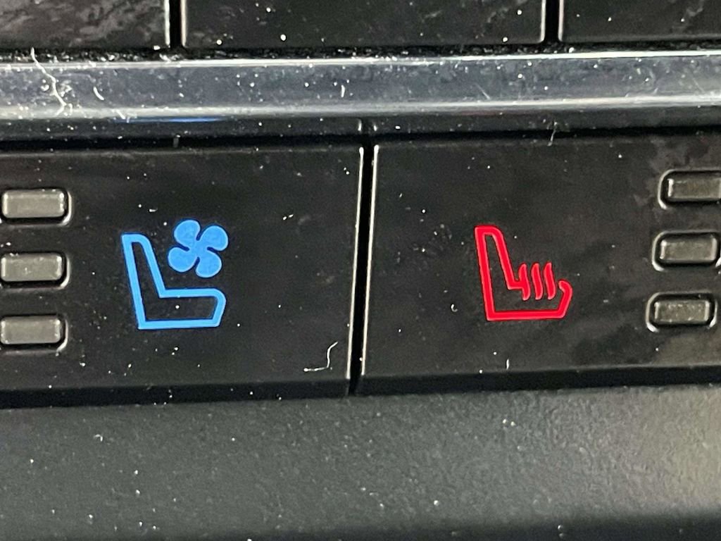 Certified 2024 Ford F350 Lariat w/ Lariat Ultimate Package image 19