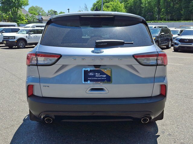 Certified 2022 Ford Escape SE w/ SE Sport Appearance Package FWD image 15