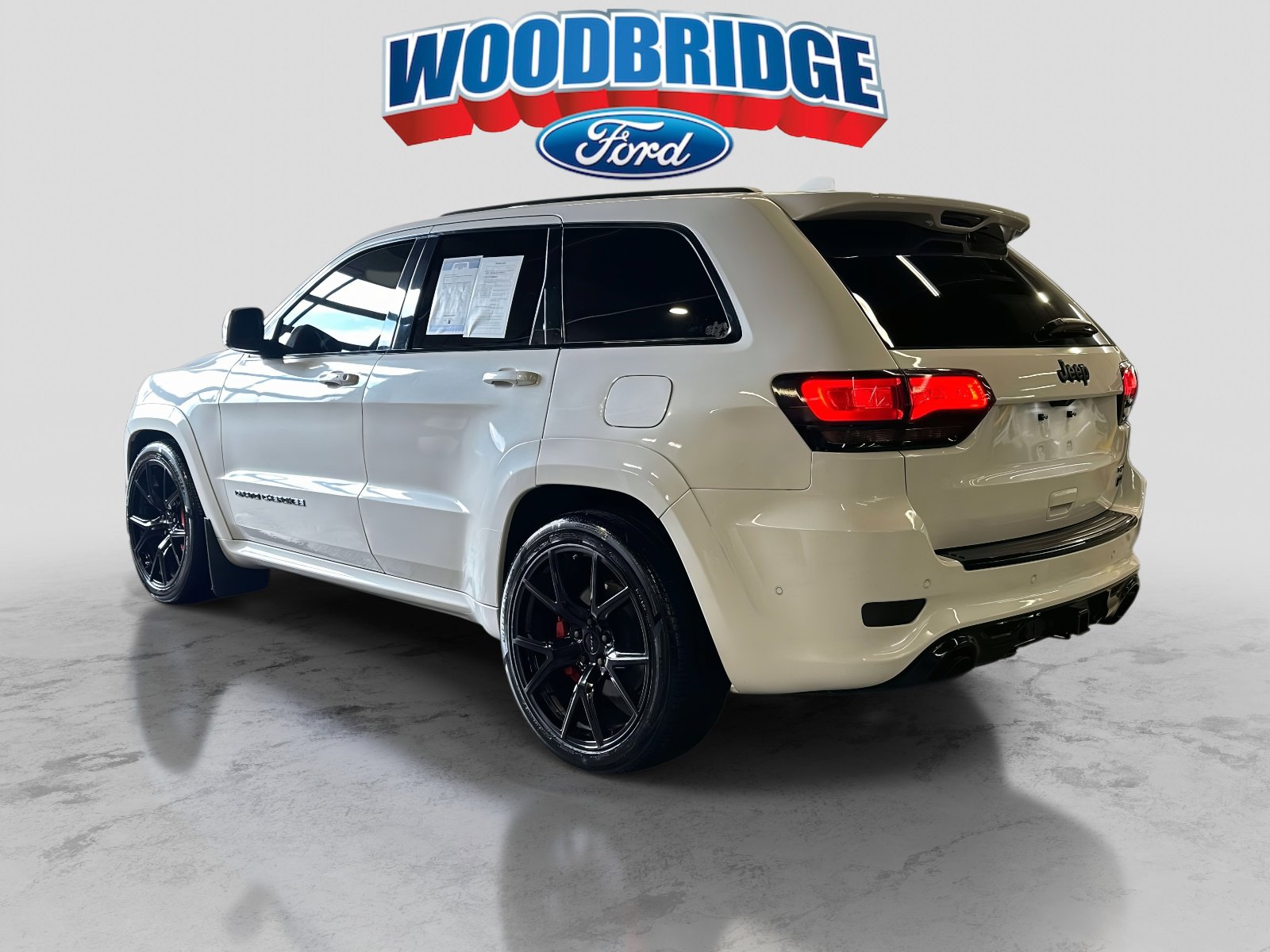 Used 2020 Jeep Grand Cherokee SRT image 5