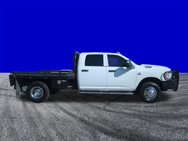 Used 2024 RAM 3500 Tradesman w/ Chrome Appearance Group AWD/4WD image 3